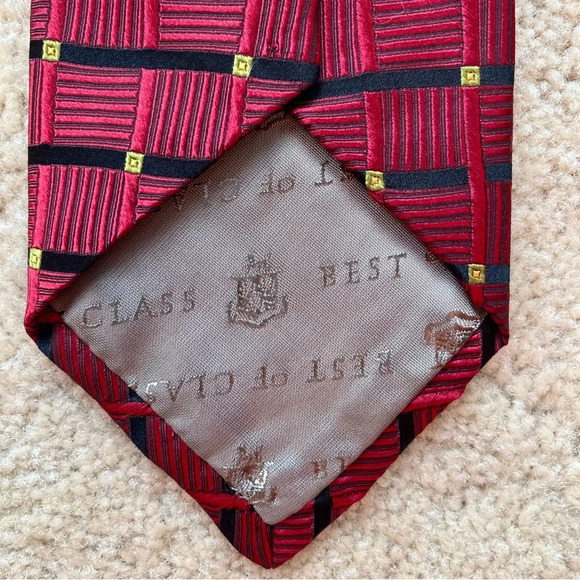 Robert Talbott Peabody Ltd. Dark Red 100% Silk Tie - EUC - Geometric - Hand Sewn - Picture 5 of 7